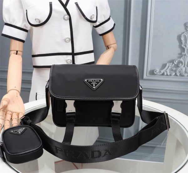 Prada Messenger Bag WM2VD034 
