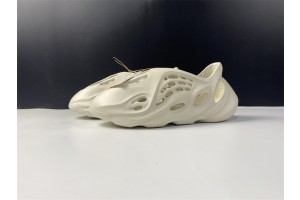 Yeezy Foam Runner Slide Sandal G55486