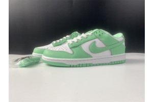 Nike Dunk Low Green Glow (W) DD1503-105