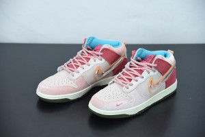 Social Status x Nike Dunk Mid Strawberry Milk DJ1173-600
