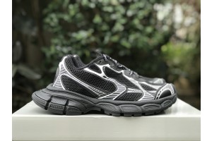 Balenciaga 3XL Sneaker in black and white mesh and polyurethane
