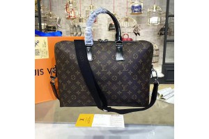 Louis Vuitton VOYAGE 3182