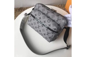 Louis Vuitton Silver Monogram Eclipse Canvas Messenger Bag