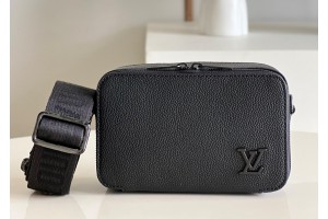 Louis Vuitton  Alpha Wearable Wallet Black