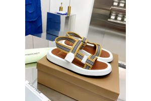 Burberry Sandals with logo