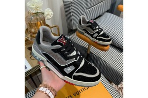 Louis Vuitton Trainer Sneaker