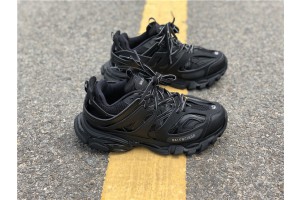 Balenciaga Track Sneaker All Black 656686-W1GB1-1000