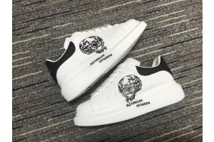 Alexander McQueen Oversized Sneaker White Black Skull