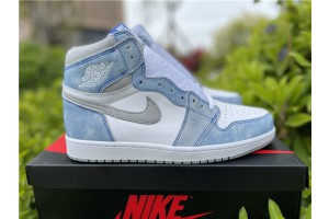 Jordan 1 Retro High OG Hyper Royal 555088-402 