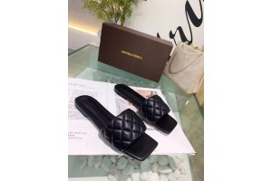 Bottega Veneta Padded diamond-quilt open-toe sandals Black/White/Nude