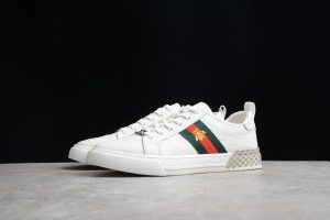 Gucci White Embroidered Bee Ace Sneakers 431942-02JPO-60539