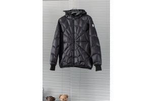 Moncler ViolierSpider-Man Down Jacket 