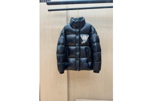 Moncler 2024 Autumn And Winter New Style Down Jacket
