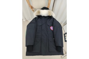 Canada Goose Classic Series Down Jacket