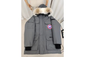 Canada Goose Classic Series Down Jacket