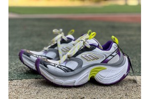 Balenciaga 6XL Sneaker in white, grey and purple