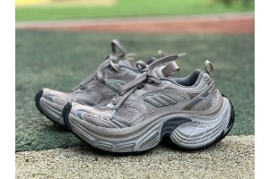 Balenciaga 6XL Sneaker in taupe, grey and black